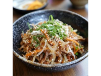 東北家常涼拌佳肴：胡瓜三絲爆豆美味分享