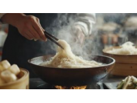 高芊芊教你做特色面條：簡單美味的家常面食做法
