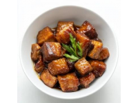 醬香豬蹄零失敗食譜：簡單易學，新手快速學會做香糯美味佳肴