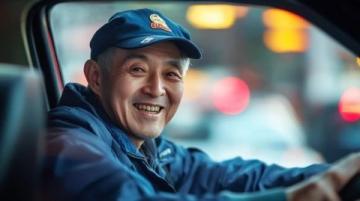 昆明胡大哥借18萬購愛車給弟應急使用