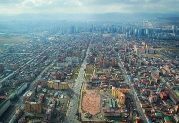 烏魯木齊西虹路轉型成為新興商業中心區
