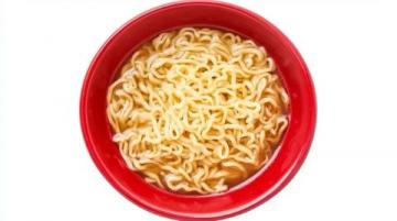 小學(xué)生簡單易做的早餐面條(面條作為早餐的絕佳選擇)