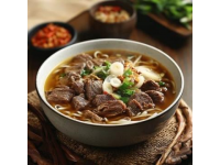 如何在家輕松做出美味的紅燒牛肉面？一學(xué)就會(huì)的做法！