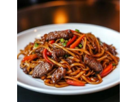 家庭版高筍炒牛肉絲的做法，簡單快手，上桌就被搶光光！