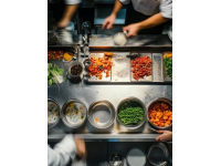 外賣在路上經歷了什么？揭秘你的美食之旅背后的真相