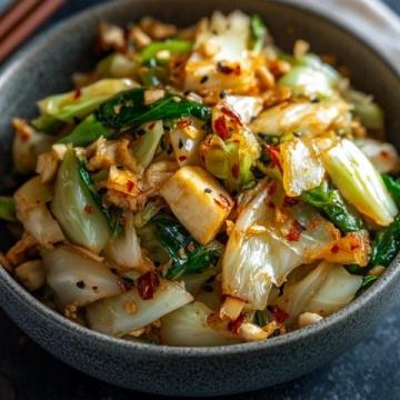 夏季必做美味:秘制酸甜脆苤藍,鮮美爽口家中必備佳肴