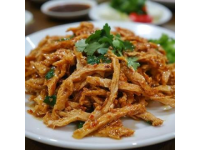 香辣可口的家常辣椒炒鴨肉