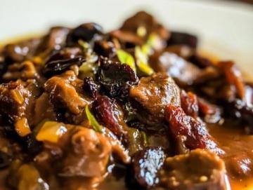 燉牛肉的5大秘訣:讓肉質鮮嫩、湯汁濃郁的秘密技巧
