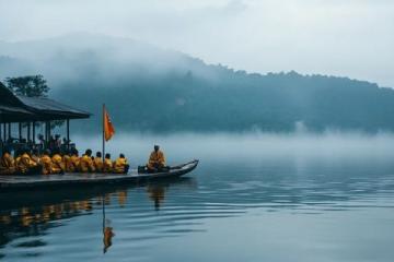 醉美松湖煙雨中,等你來一場說走就走的旅行