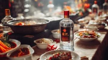 探尋劉三姐故鄉:一嘗獨特全荷宴,品味不一樣的廣西味蕾之旅