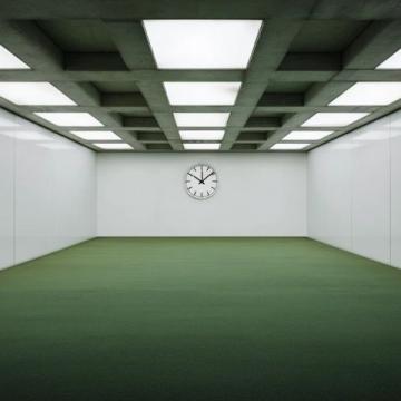 汪小菲,1981年出生于北京,是一位知名的企業家和商人