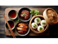 邀請外地朋友品嘗上海浦東香格里拉廣舟餐廳的美食佳肴