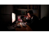 滬爺再次強行做了全天白班