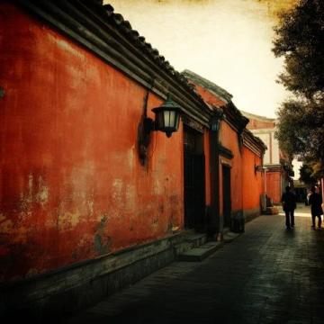穿越歷史的繁華:開(kāi)封必游景點(diǎn)、美食與行程全攻略