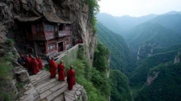 嶗山二龍山4月11日免費開放, 限時優惠至4月30日, 預約購票詳情見公眾號