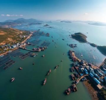 第八天海南之旅:豬頭骨湯粉與香水灣美景探秘