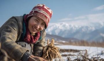 云南德宏州隴川縣阿昌族地區(qū)美食之旅