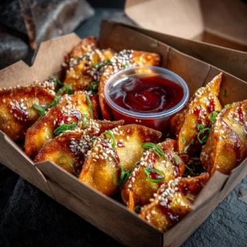 不凡的美味:煎餅卷大蔥、炸酥肉驚喜組合