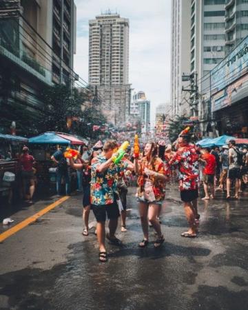 一個(gè)人過年不妨來(lái)次說走就走的旅行