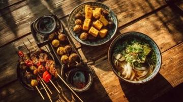 誰說麗江是美食荒漠,我一天三頓不重樣,看九九在麗江一天到底吃什么?粑粑啦