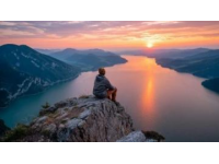 勇往直前的獨行者：獨自旅行的自我成長與世界探索之旅