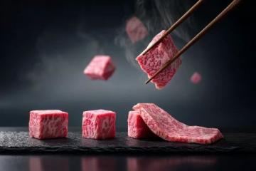 昆明必嘗的網(wǎng)紅牛肉干鍋:從選材到制作全過程揭秘