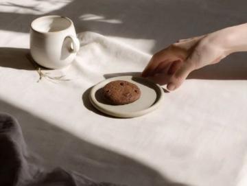 在網絡上發現了一家名叫"咖啡與油條"的茶室。