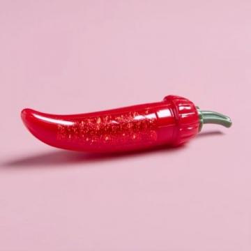 7.煳辣味型——顧名思義,這一風(fēng)味來自把干辣椒放進(jìn)熱油鍋里煎炸酥香