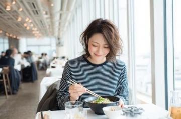 天氣好的周末,自然少不了美食的陪伴啦,選餐廳的重任又交到了我的手中