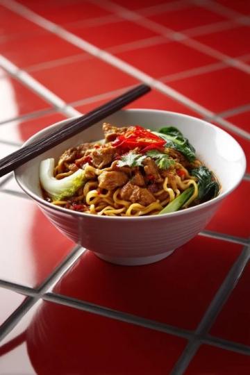 陜西永壽攪團——水圍城與捂臉捂臉的美食之旅,傳統手藝與創新味道的完美結合
