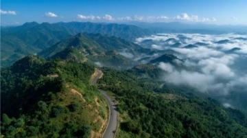 探秘衢州常山白馬山：登山愛好者的絕美隱秘天堂，盡覽壯麗風景與自然奇觀！