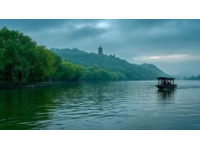 曲靖二日游：探尋自然風光之旅