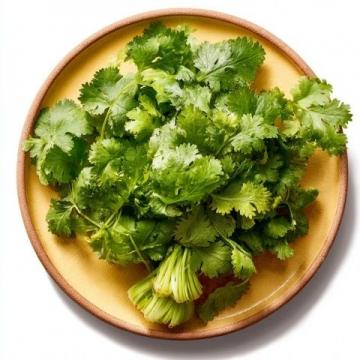 炒菜時摘下來的芹菜葉子大家不要再扔了，做蒸菜吃不僅能當主食