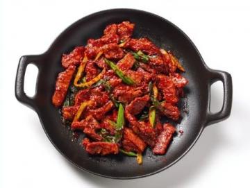 臨沂炒雞：雞肉嫩滑香辣，無法抗拒的經典美味