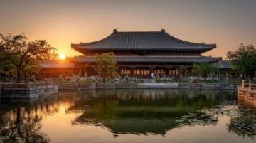 黔南小江南都勻,除了美景還有座“秦漢影視城”!秦代建筑風(fēng)情濃厚