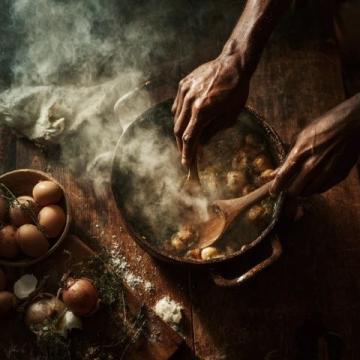 慢煮下的溫情:砂鍋里的時(shí)光每天一道養(yǎng)生美食的治愈哲學(xué)