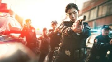浙江海鹽：全副武裝特警送外賣，女子收到訂單驚呆了！