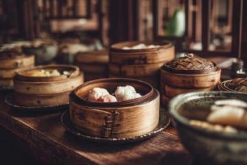 
探索杭州西湖特色美食：品味經典佳肴之旅