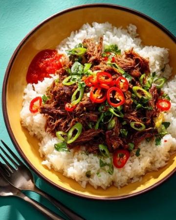 春夏必備！菠蘿拌牛肉食譜：酸甜鮮香，簡(jiǎn)單易做營(yíng)養(yǎng)滿分