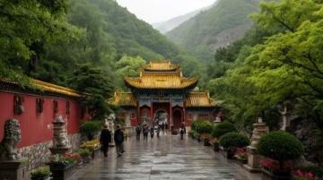 太原蒙山大佛景區探秘:云霧中的千年古佛遺址之旅