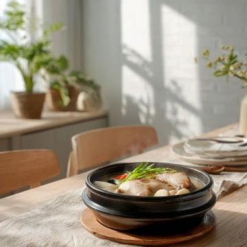 慢煮下的溫情:砂鍋里的時(shí)光每天一道養(yǎng)生美食的治愈哲學(xué)