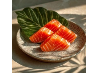 話說(shuō)日本的美食那么多，那來(lái)到這邊什么美食是一定不可錯(cuò)過(guò)的呢？！答案就是壽司生魚(yú)