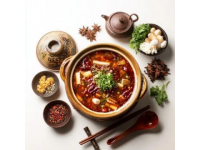 山東美食豐富多樣，涵蓋了經(jīng)典名菜、特色小吃等多個(gè)類(lèi)別，以下是一些著名的山東美食