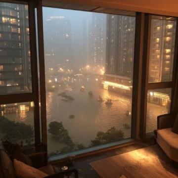 天津早,碳水狂潮里的熱辣生活