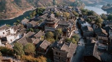 互助縣威遠鎮小莊美食之旅:地道農家風味與熱情好客的完美結合