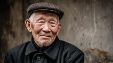 河北廊坊，男子獻血8次，卻在急用血時被告知獻血證過期，不能優先用血！男子不能