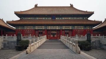 探尋臨汾的歷史與自然奇觀,體驗(yàn)華夏文明的源遠(yuǎn)流長(zhǎng)。