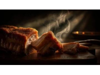 黑豬肉PK普通豬肉：營養與口感的全面解析