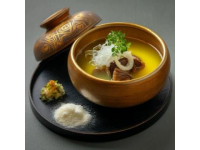 臘肉炒荷蘭豆蕎頭苗，香氣四溢，口感豐富！