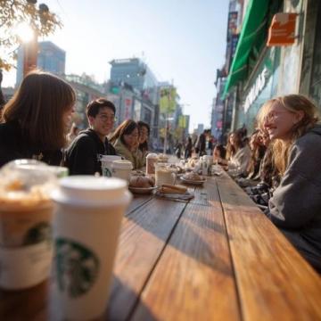 函館之旅:海鮮市場、紅磚倉庫、小丑漢堡,世界三大夜景不容錯過!